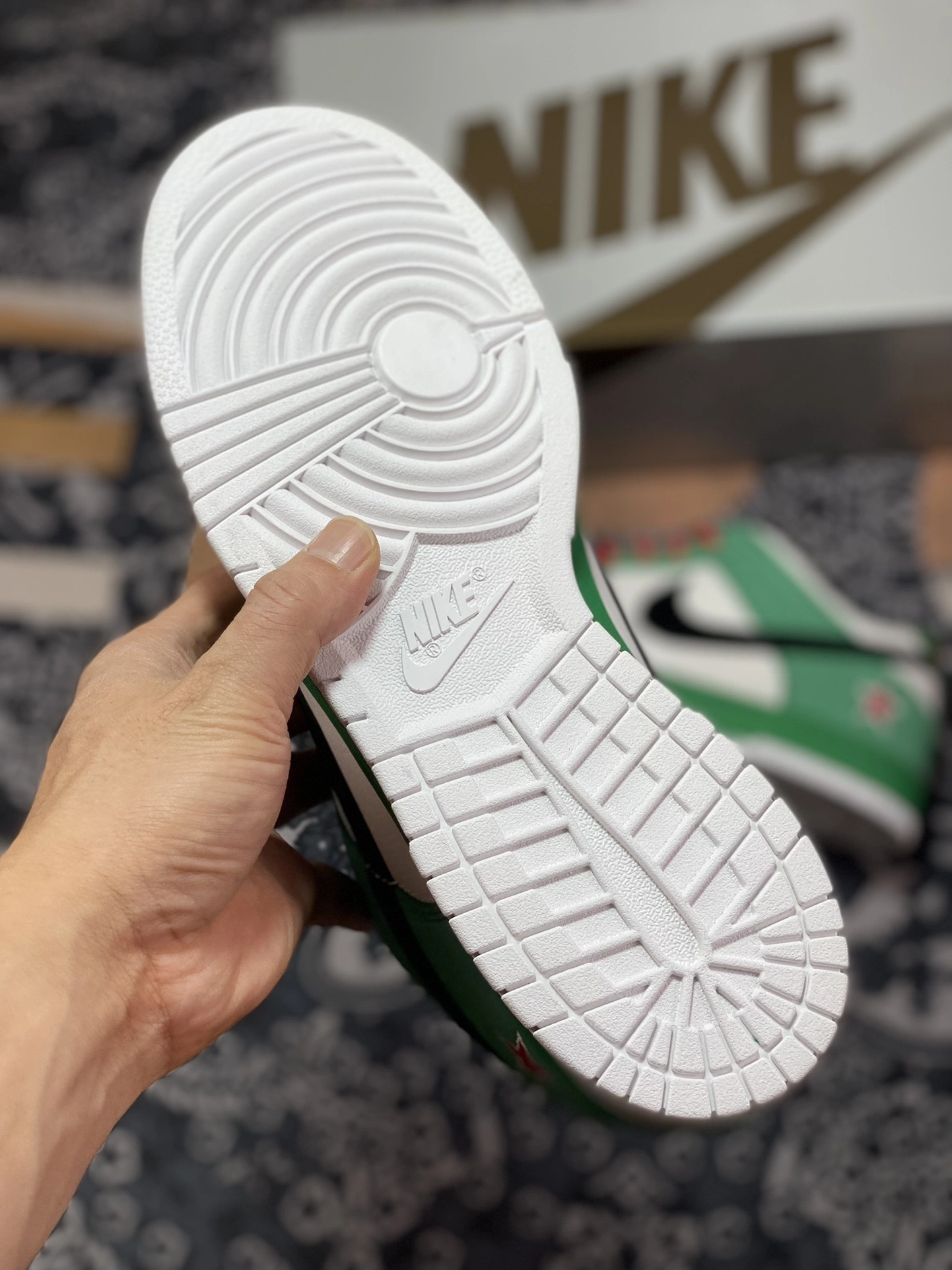sneakers3a-- 304292-302 item:C-X578H2641Y