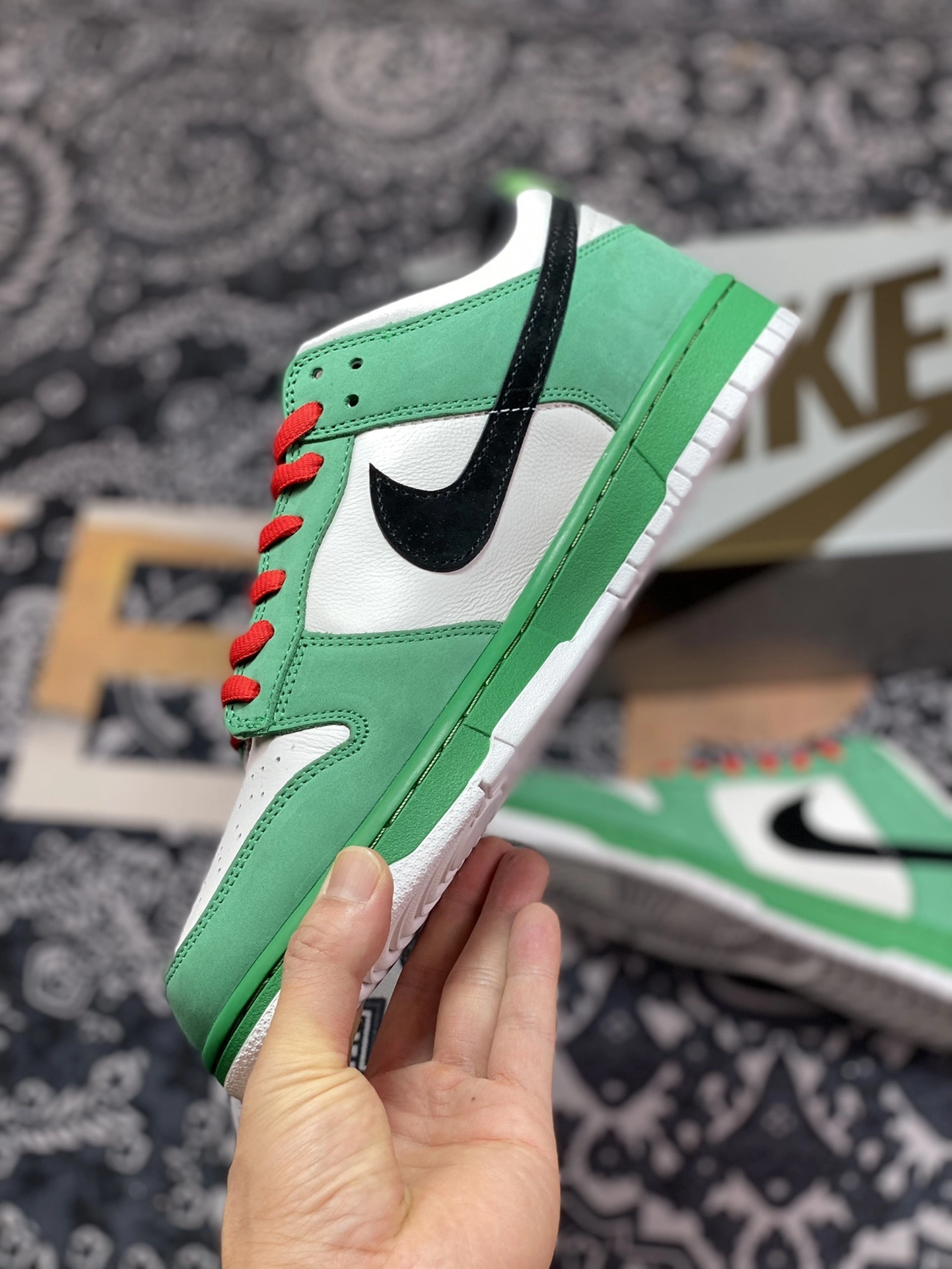 sneakers3a-- 304292-302 item:C-X578H2641Y