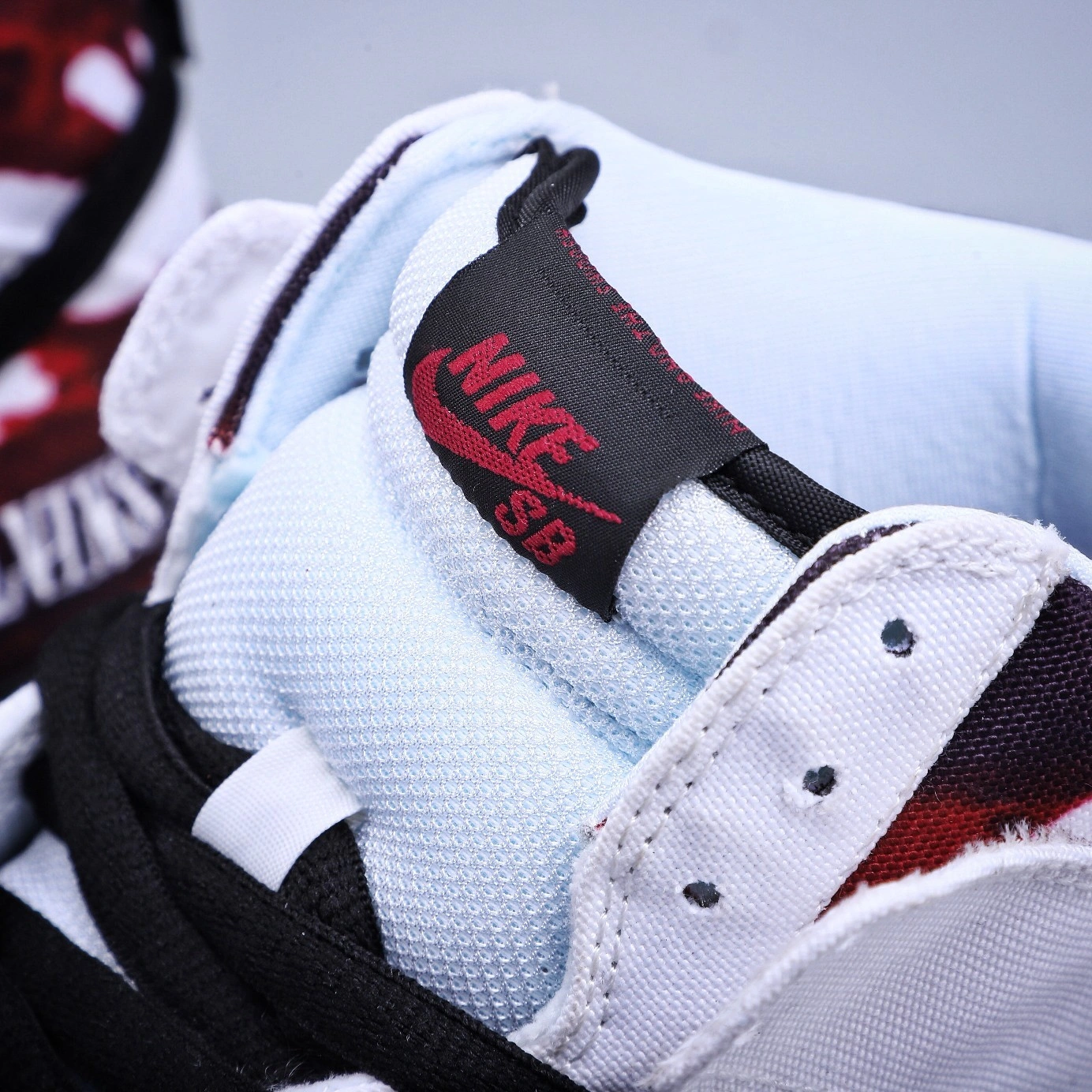 sneakers3a-- 305050-103 item:C-X167C27153