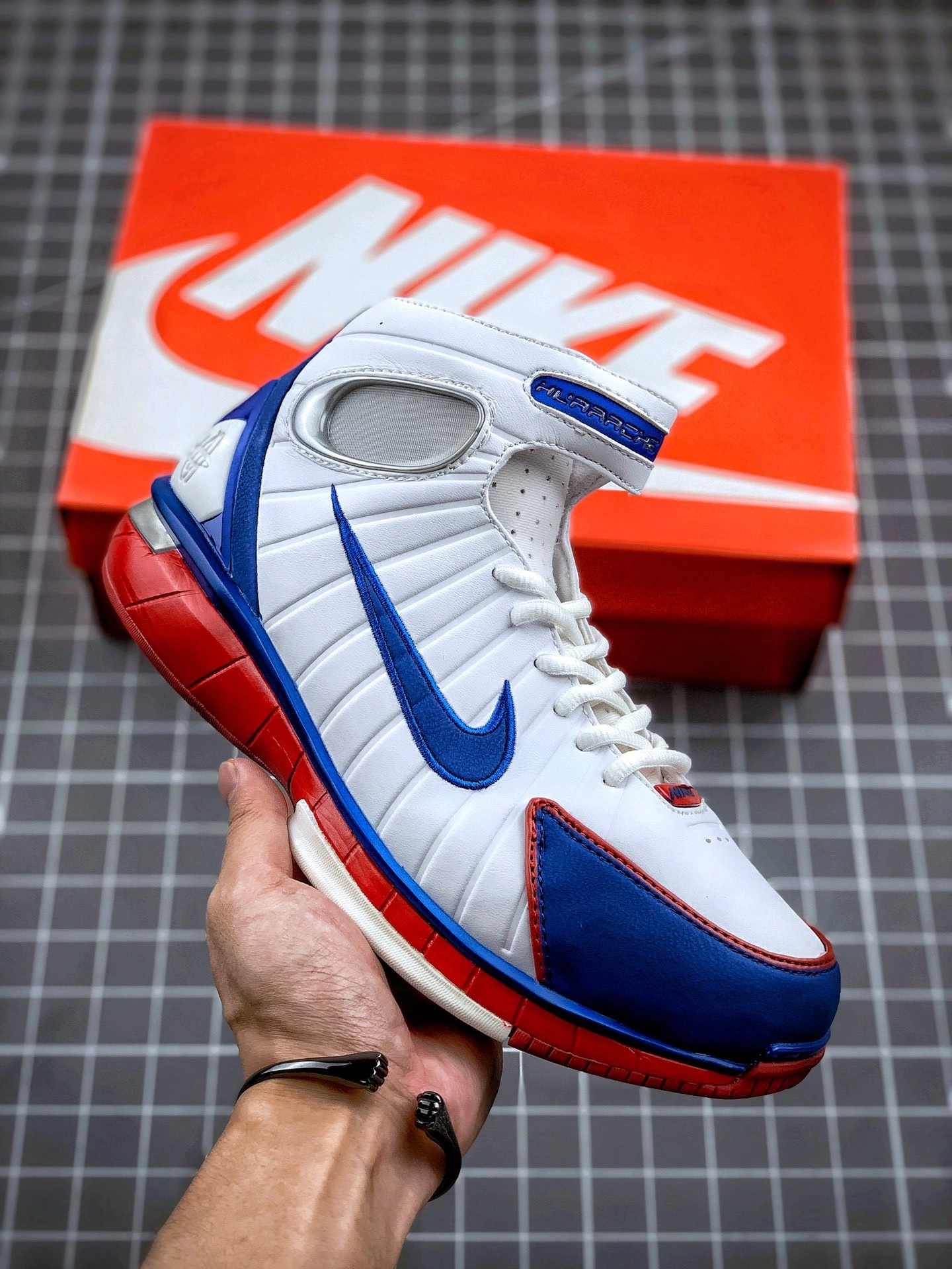 sneakers3a-- 308475-100 item:C-X000C2743
