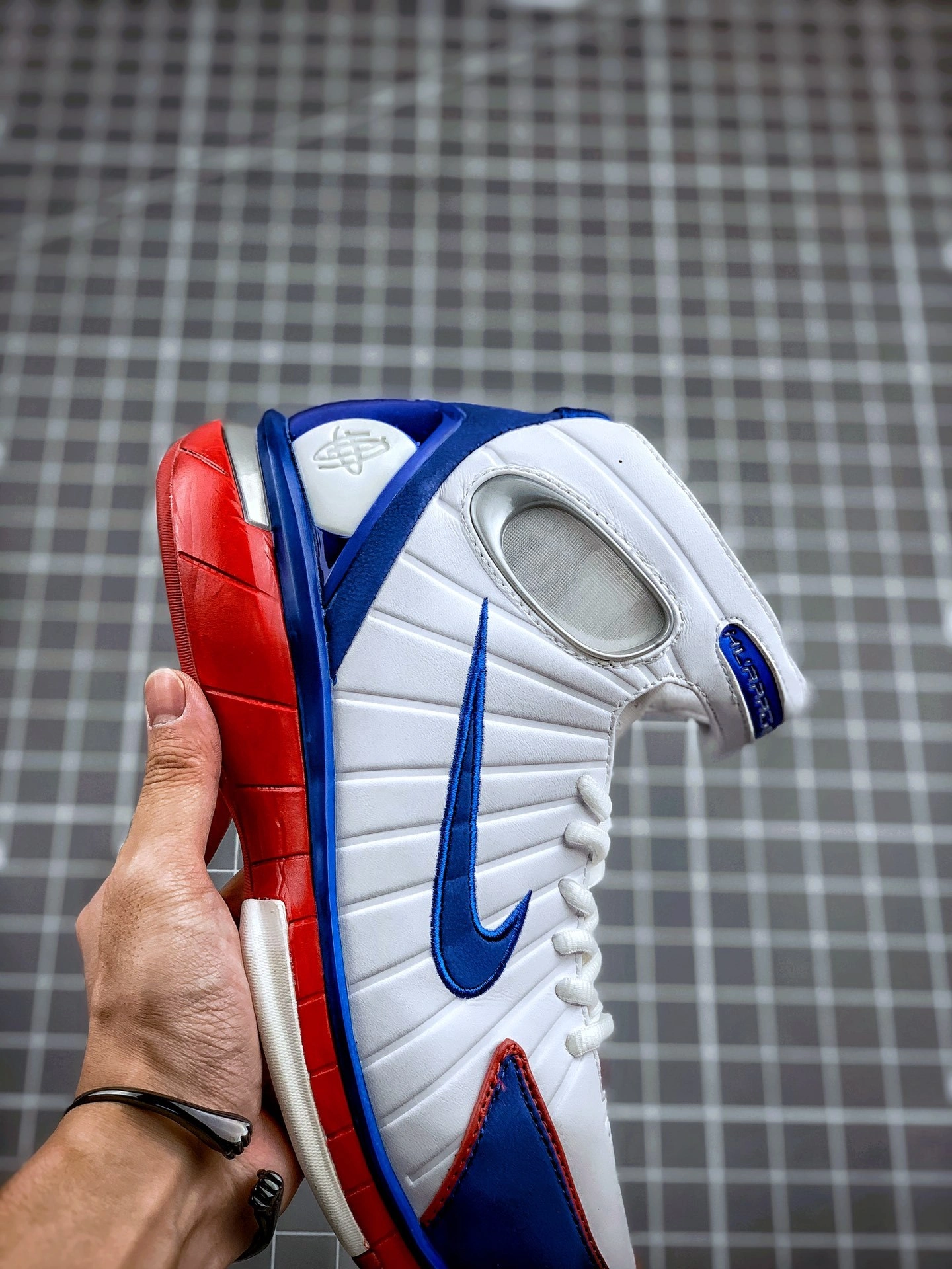 sneakers3a-- 308475-100 item:C-X000C2743