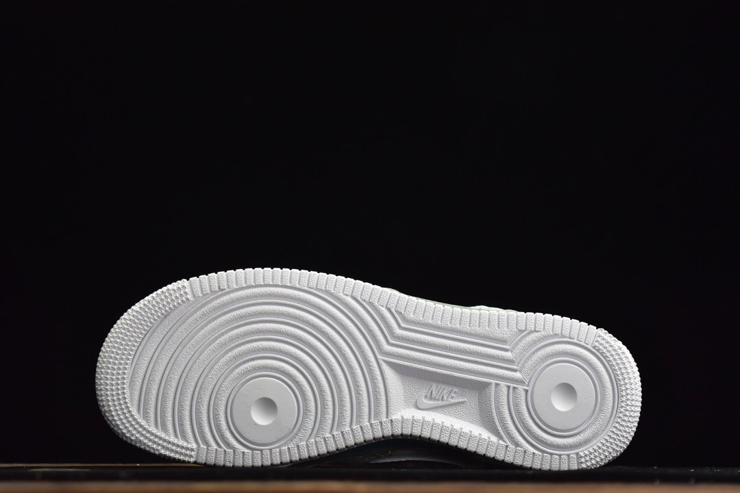 sneakers3a-- 316666-111 item:C-X167C27151