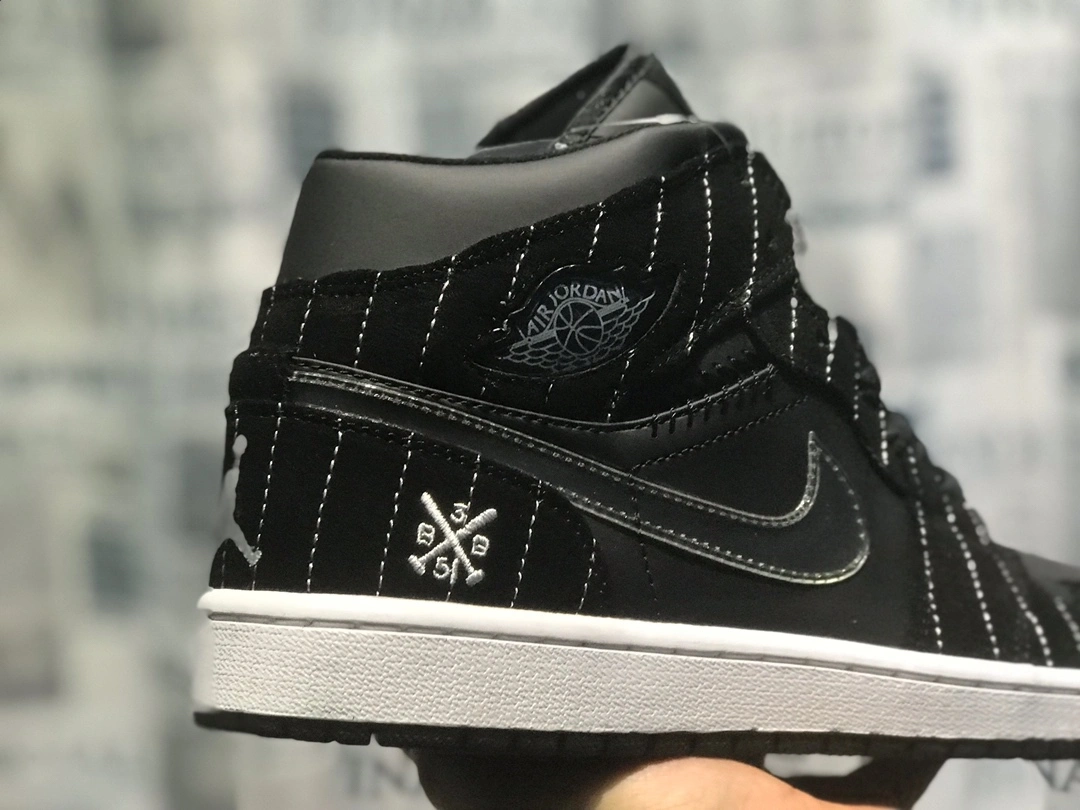 sneakers3a-- 325514-012 item:C-X080C2054