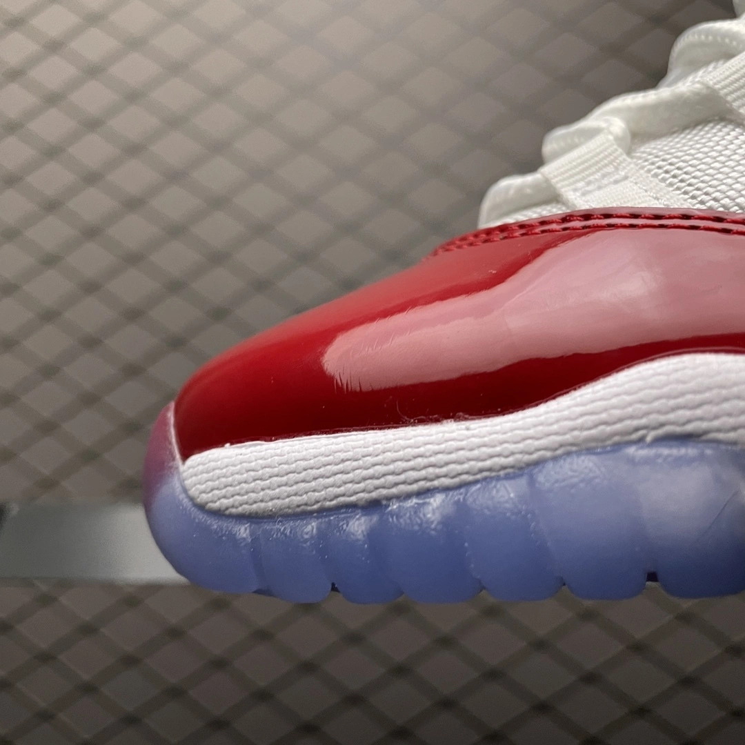 sneakers3a-- 378038-116 item:C-X401C2014