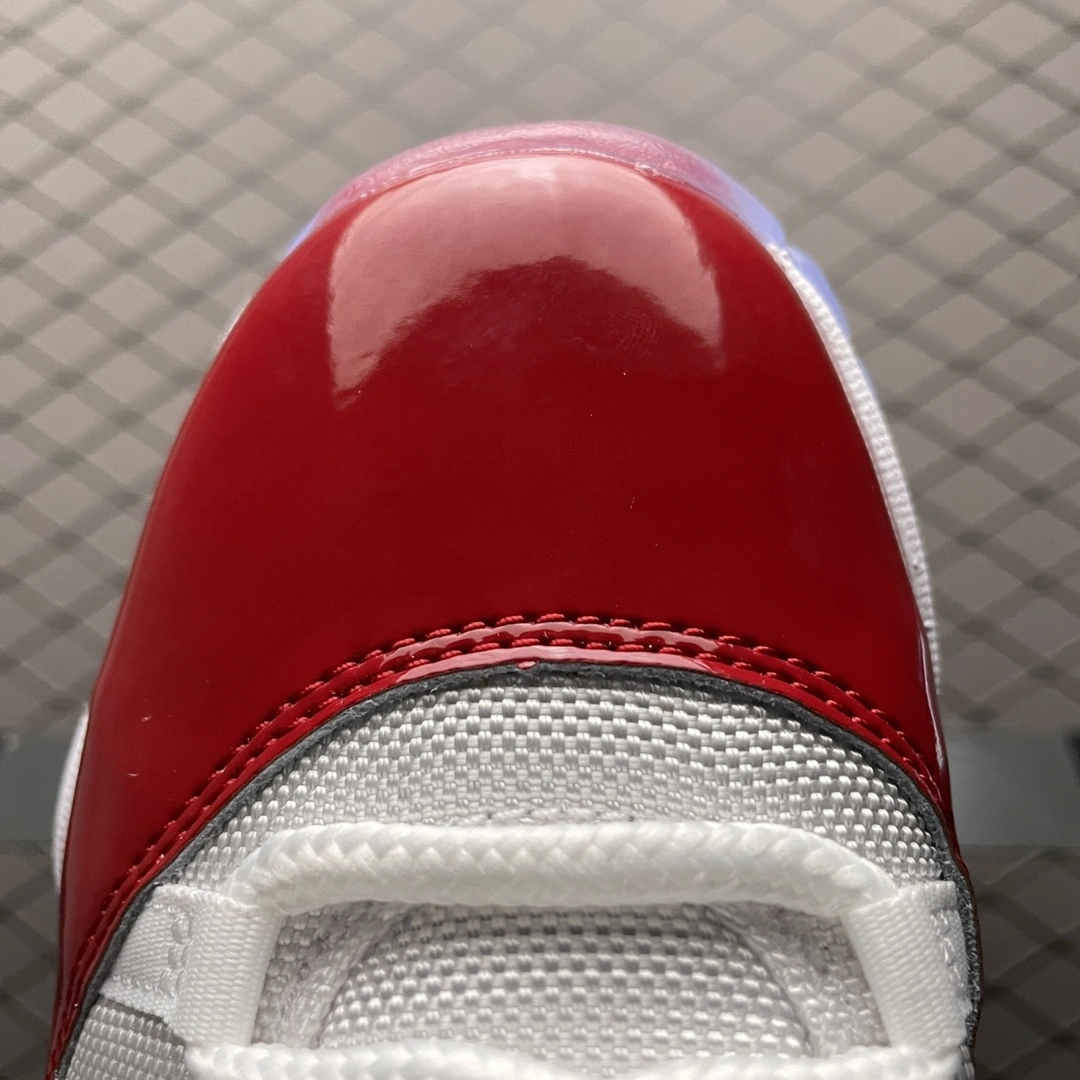 sneakers3a-- 378038-116 item:C-X401C2014