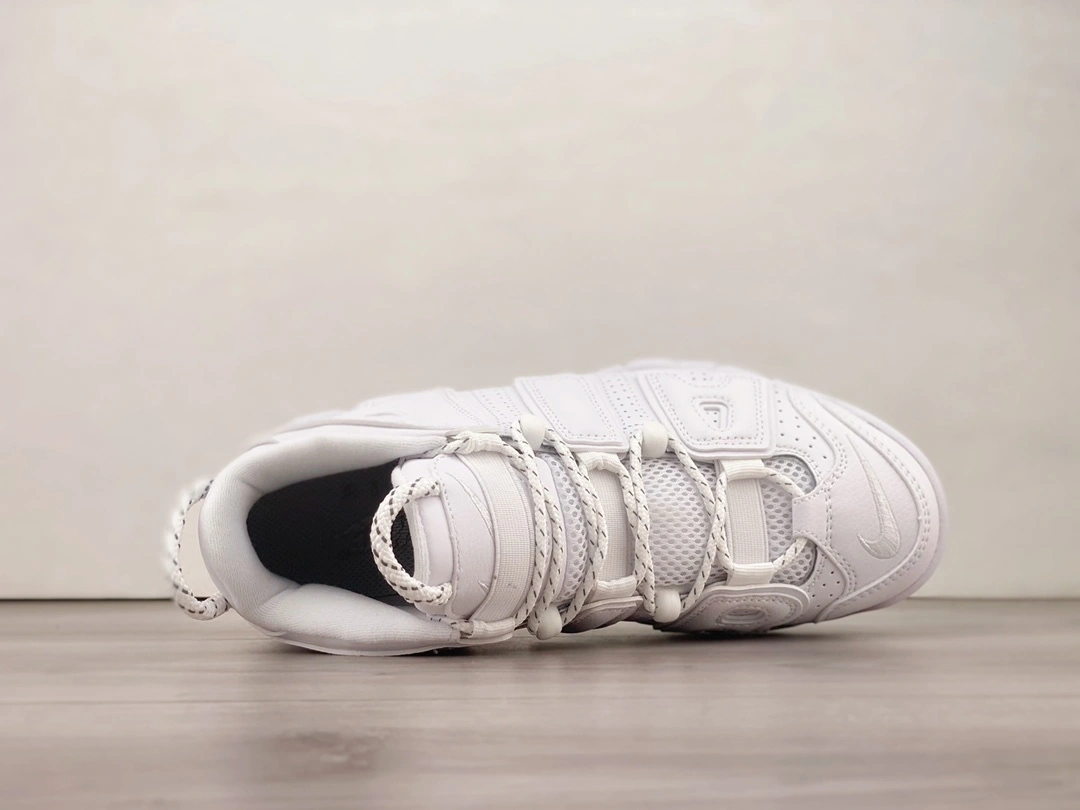 sneakers3a-- 415082-102 item:C-X036C2735