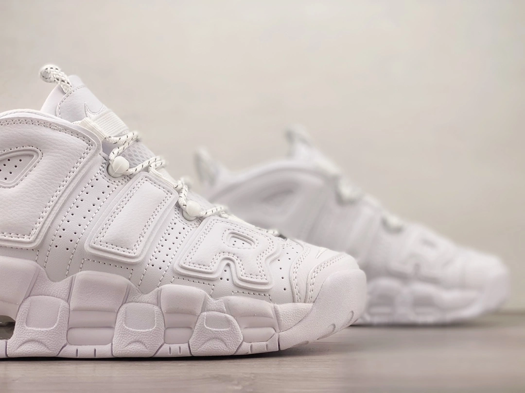 sneakers3a-- 415082-102 item:C-X036C2735