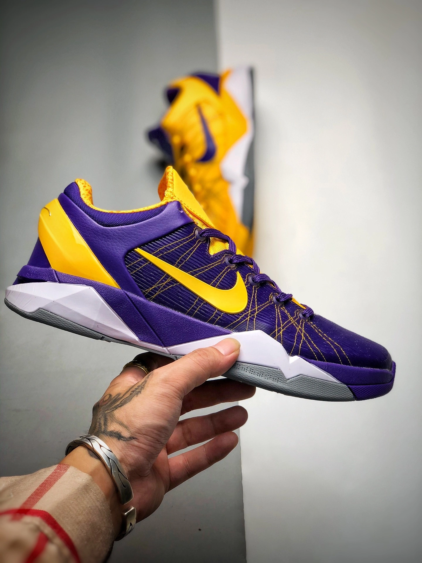 sneakers3a-- 488371-50 item:C-X000C27158