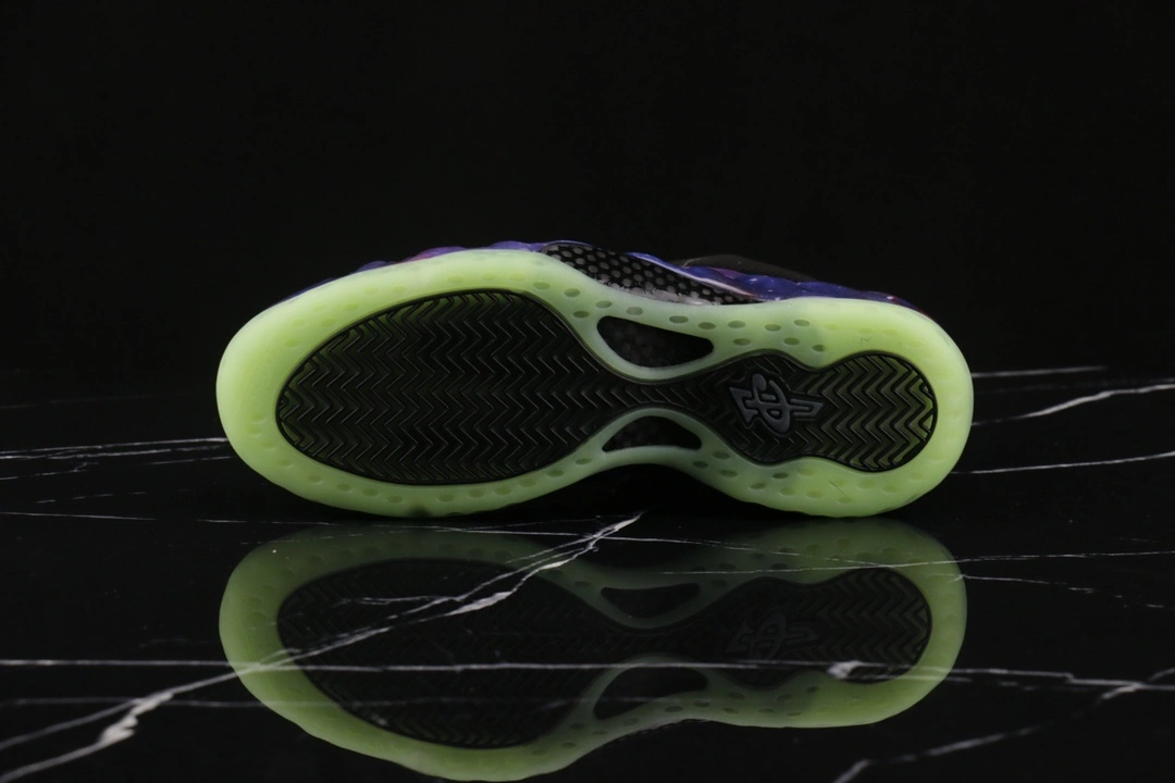 sneakers3a-- 521286-800 item:C-X000C27161