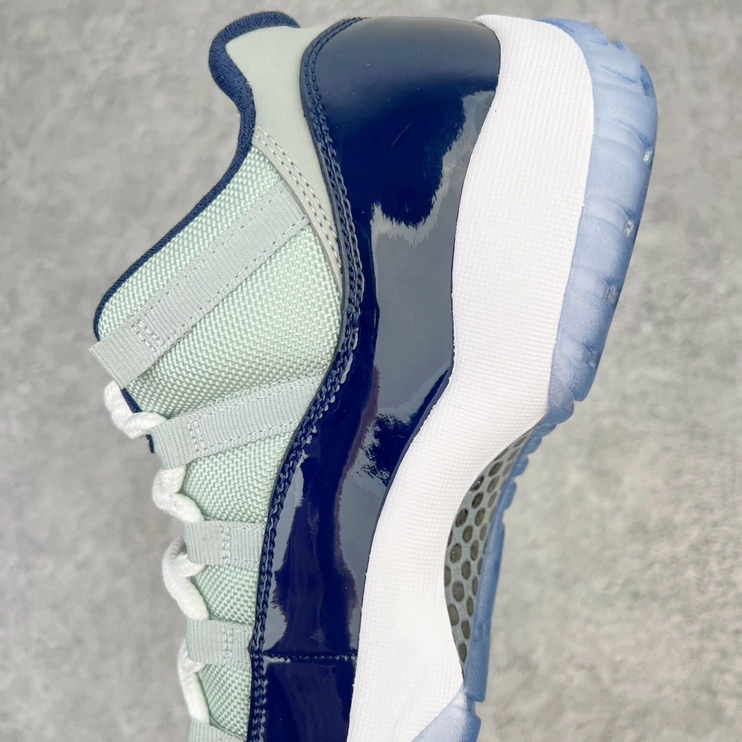 sneakers3a-- 528895-007 item:C-X401C2018