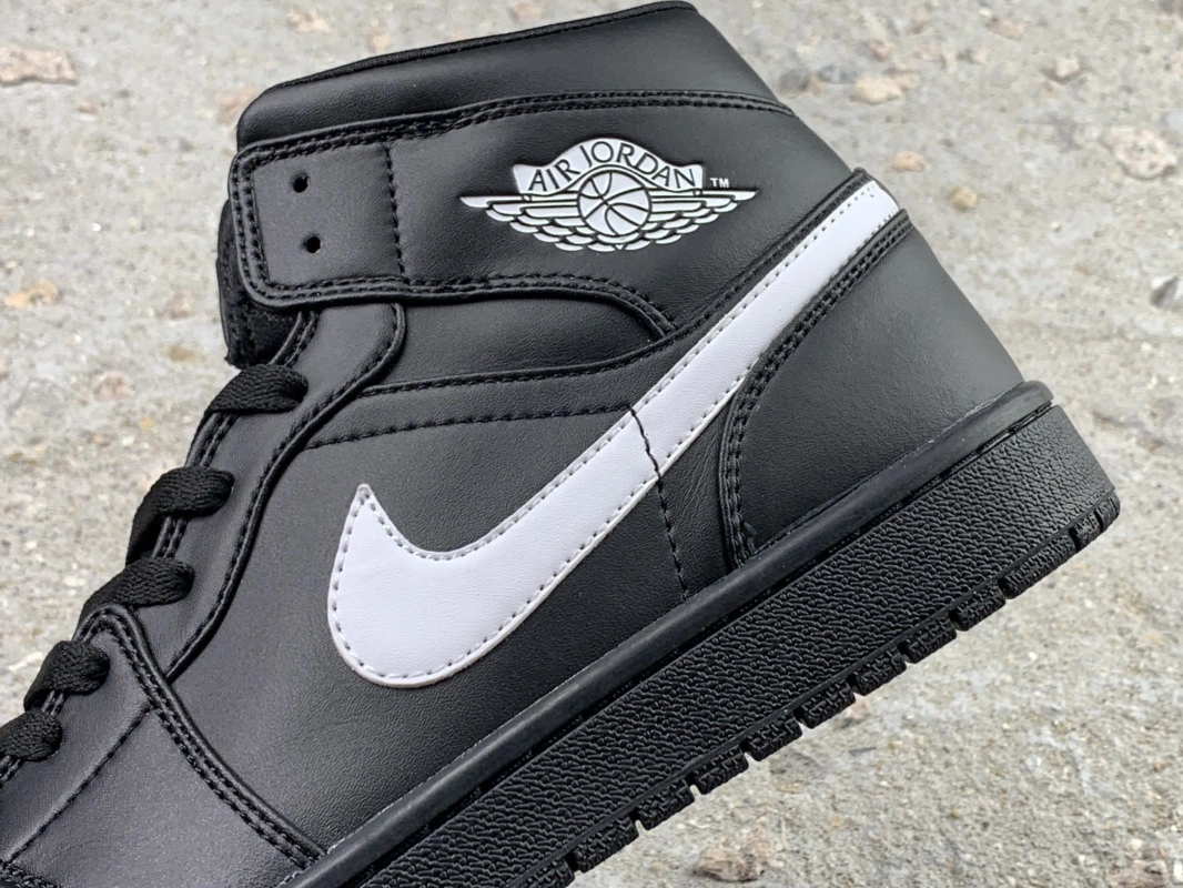 sneakers3a-- 554724-049 item:C-X167C2036