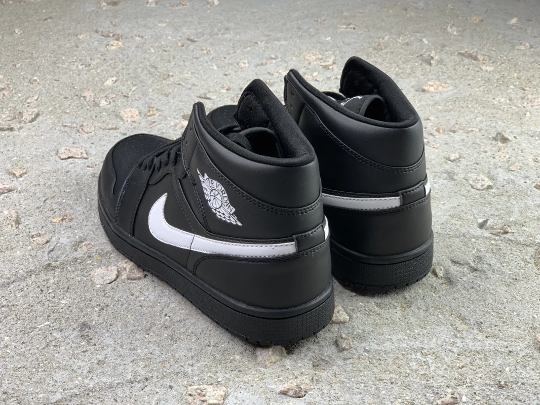 sneakers3a-- 554724-049 item:C-X167C2036
