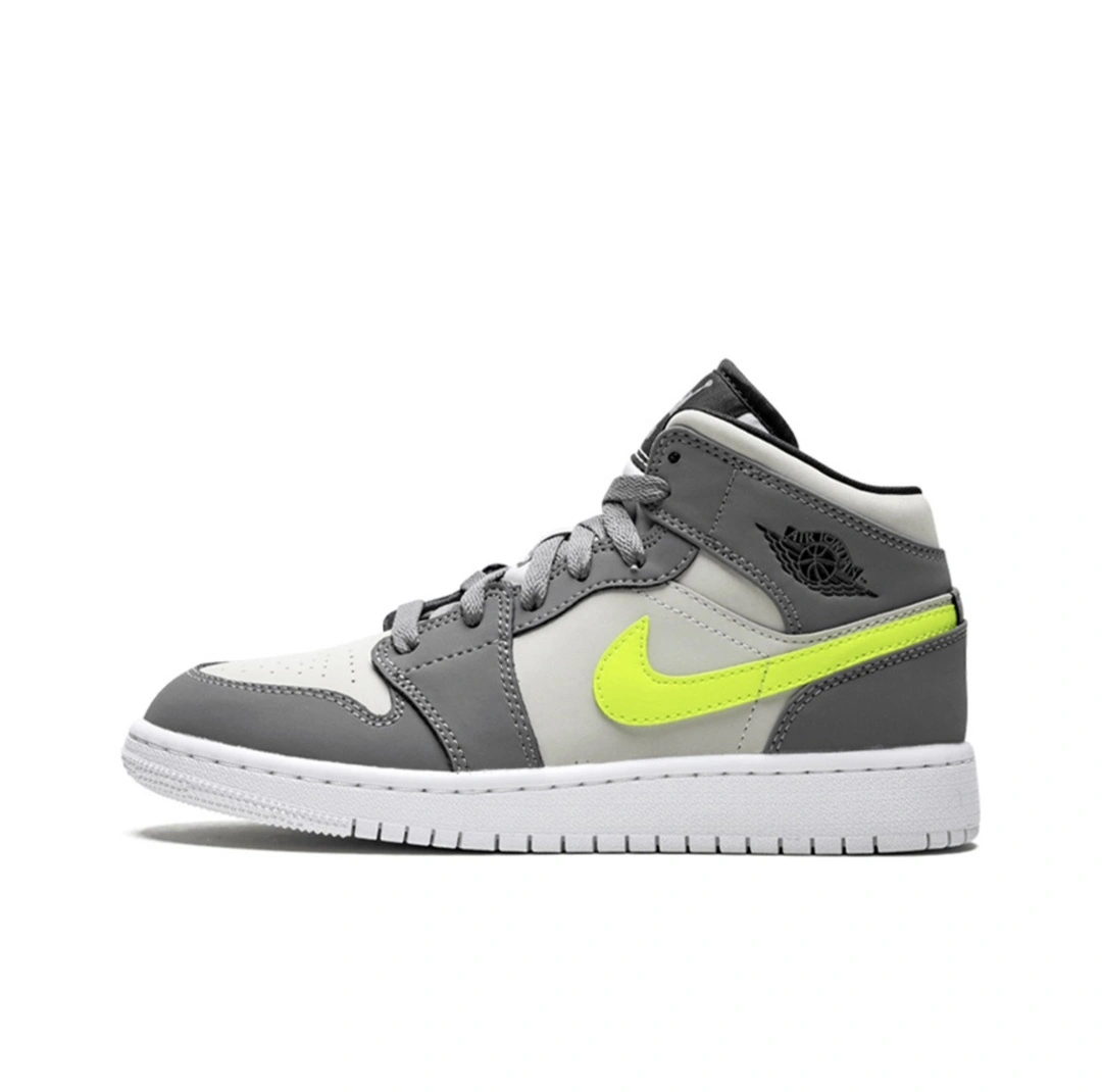 sneakers3a-- 554724-072 item:C-X000C0804
