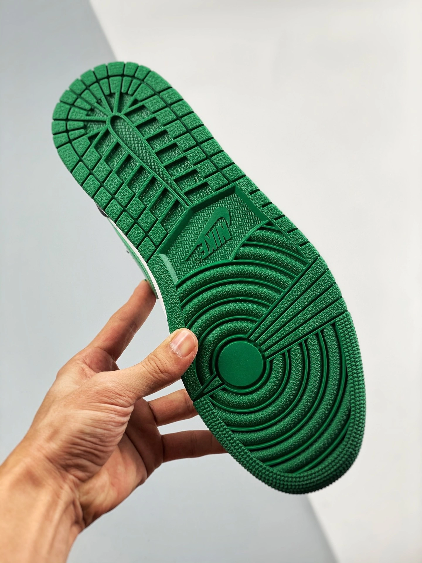 sneakers3a-- 554725-067 item:C-X000C0906