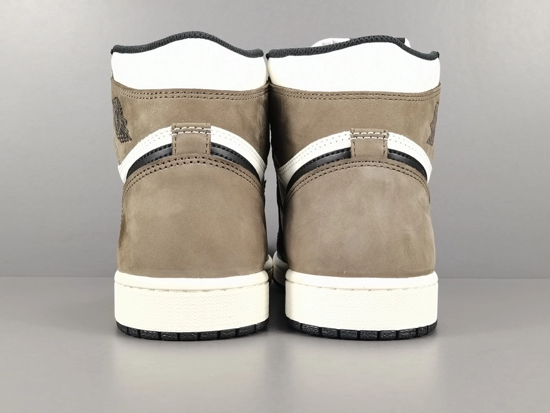 sneakers3a-- 555088-105 item:C-X575F2827Y
