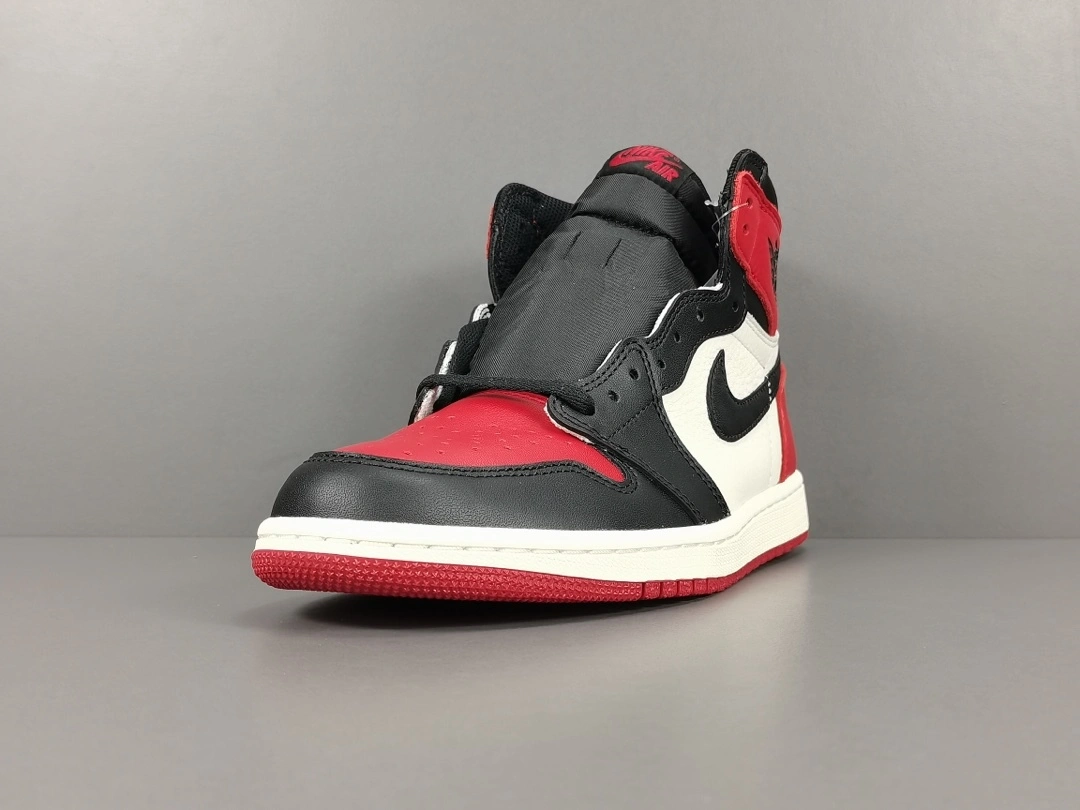 sneakers3a-- 555088-610 item:C-X575F2826Y