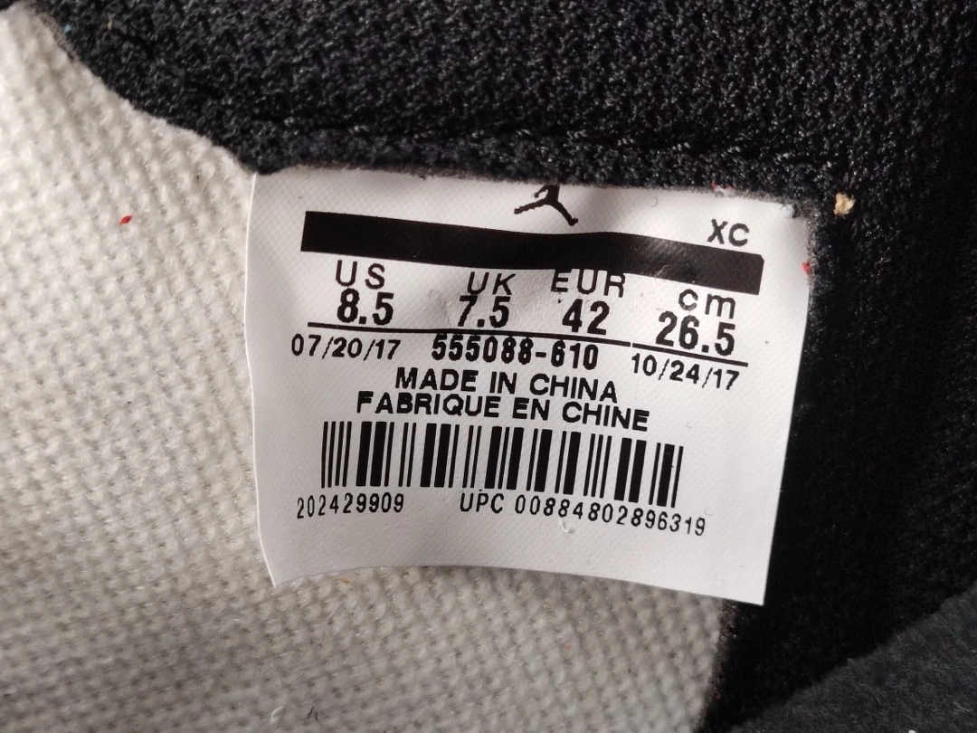 sneakers3a-- 555088-610 item:C-X575F2826Y