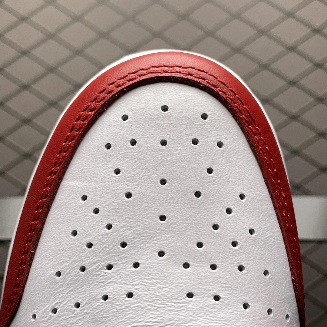 sneakers3a-- 575441-101 555088-101 item:C-X401C2068