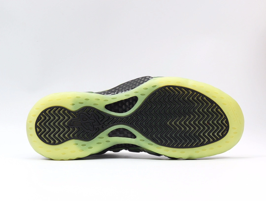 sneakers3a-- 579771-003 item:C-X167C2002