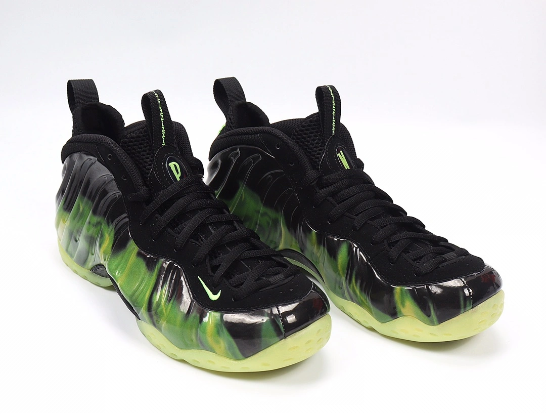 sneakers3a-- 579771-003 item:C-X167C2002