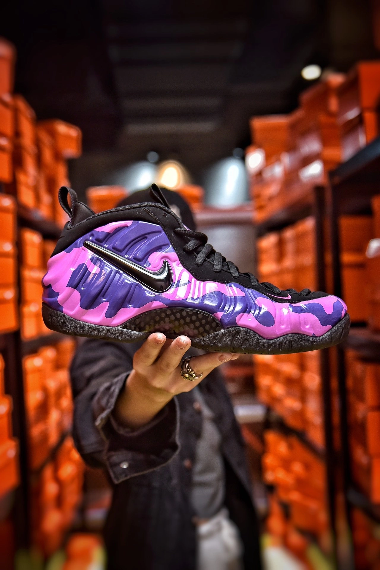 sneakers3a-- 624041-012 item:C-X026D1515
