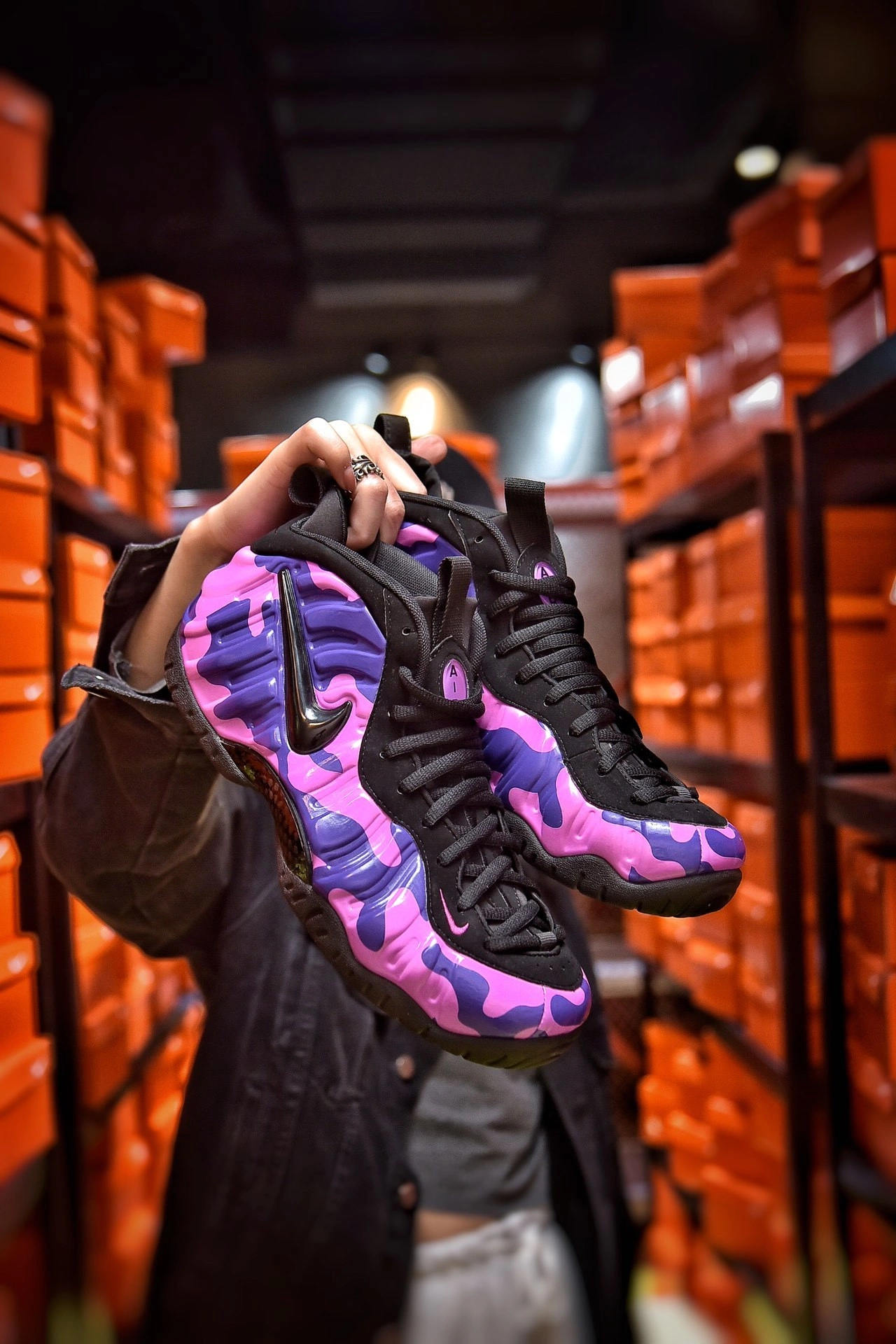 sneakers3a-- 624041-012 item:C-X026D1515