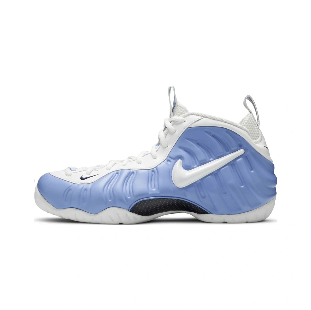sneakers3a-- 624041 411 item:C-X338C2817