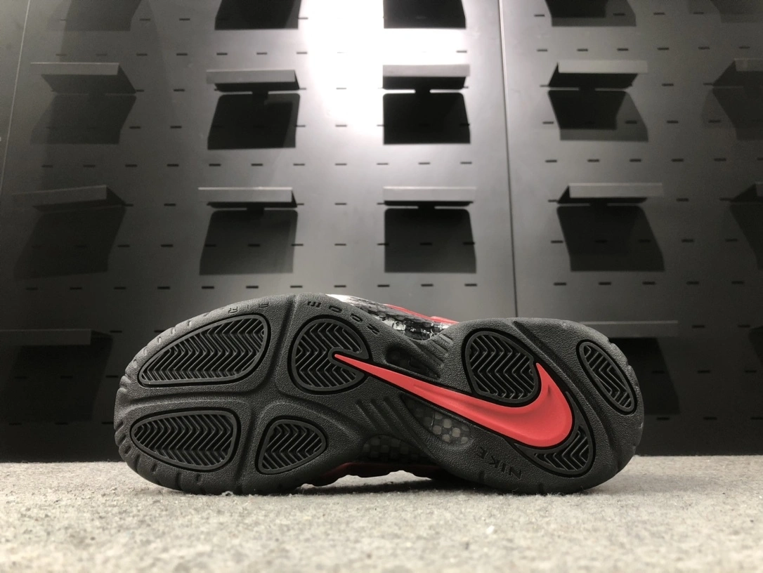 sneakers3a-- 624041-604 Zoom item:C-X085C2729