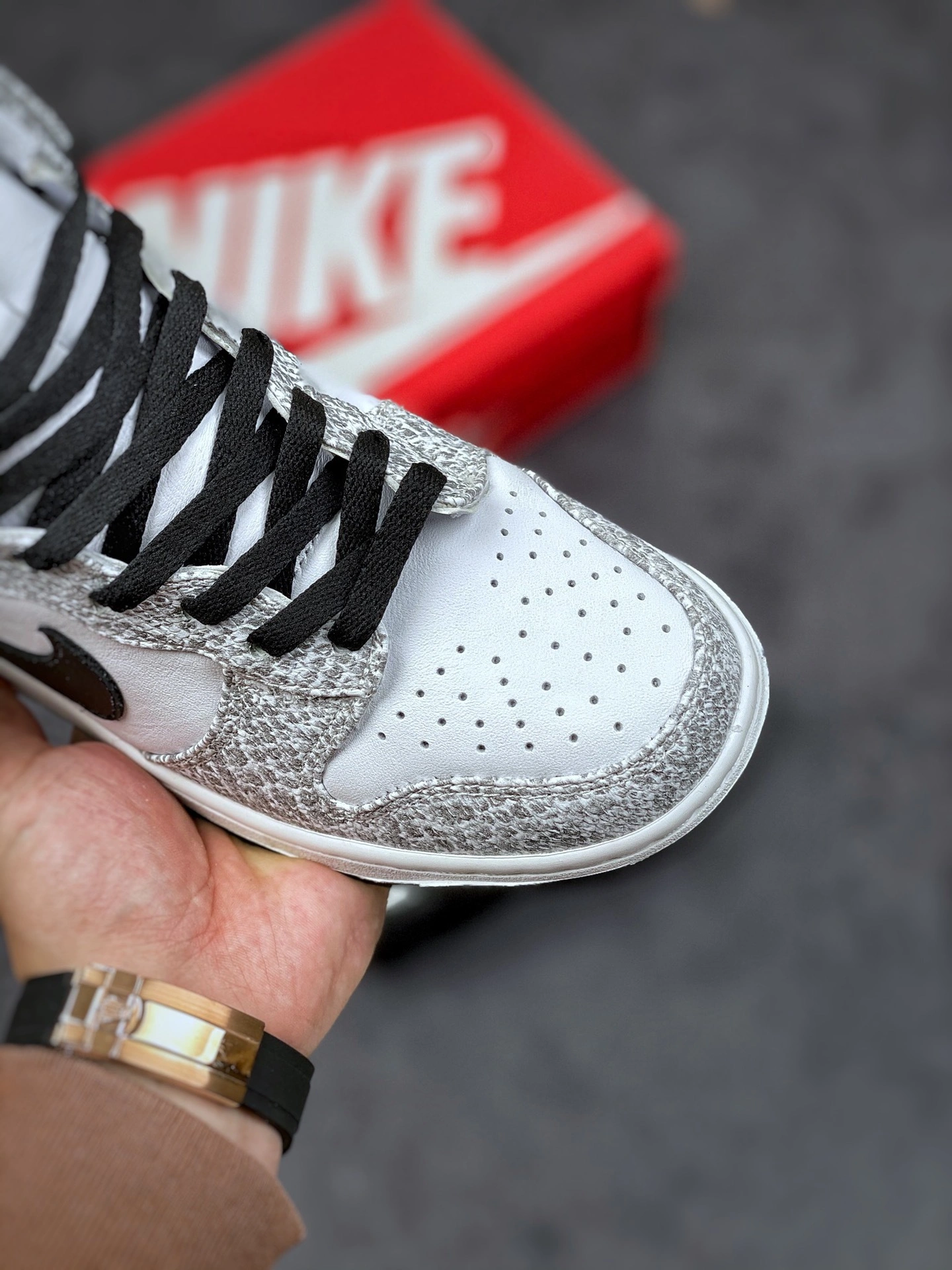 sneakers3a-- 624512-010 item:C-X167D1513