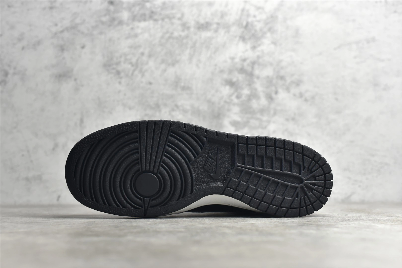 &sneakers3a-- 624512-100 item:C-X167D04123