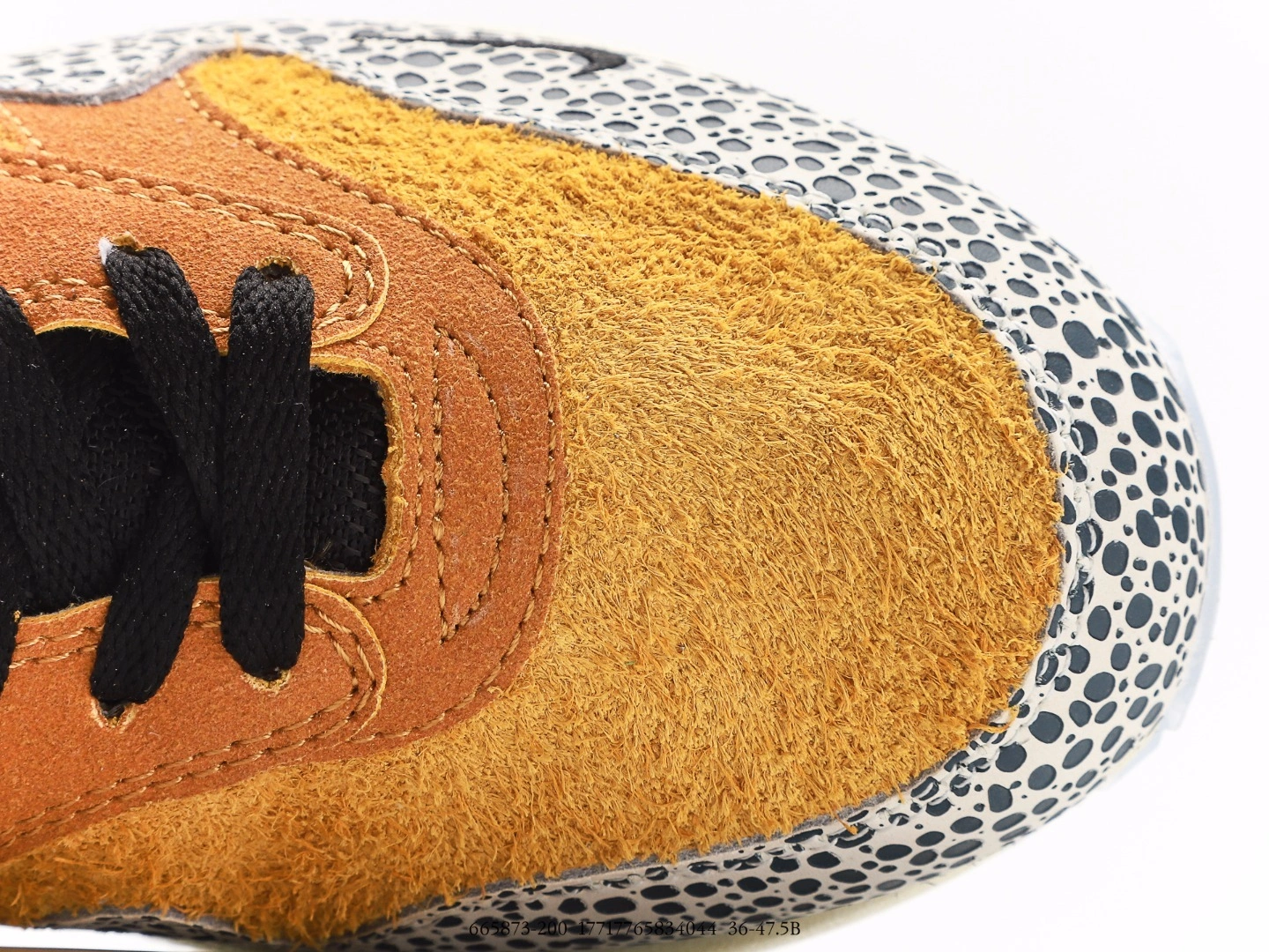sneakers3a-- 665873-200 item:C-X000D04126