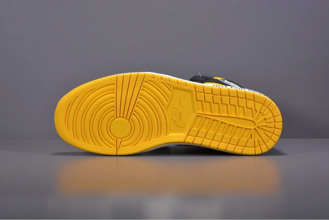 sneakers3a-- 861428-107 item:C-X167C2077