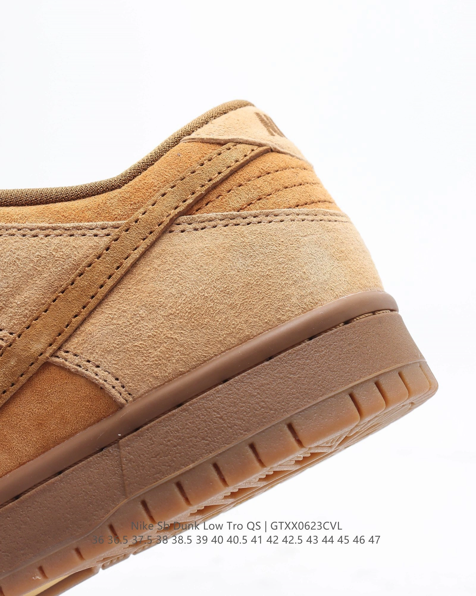 sneakers3a-- 883232-700 item:C-X000D04138