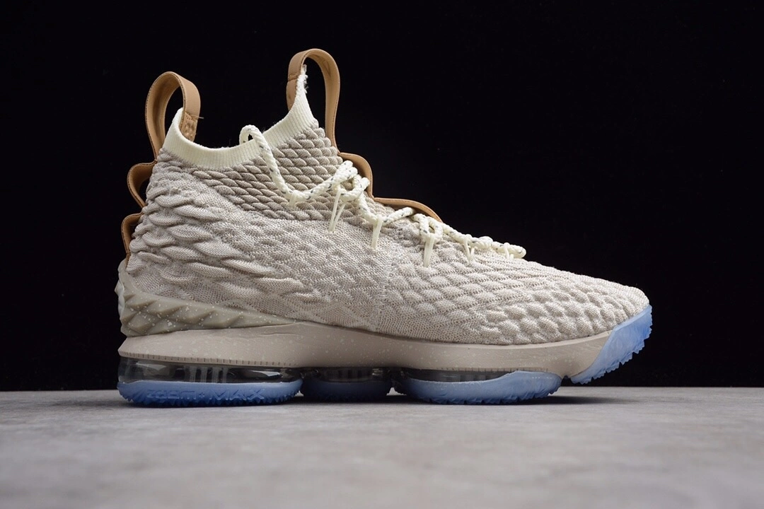 sneakers3a-- 897648-200 item:C-X080C2733