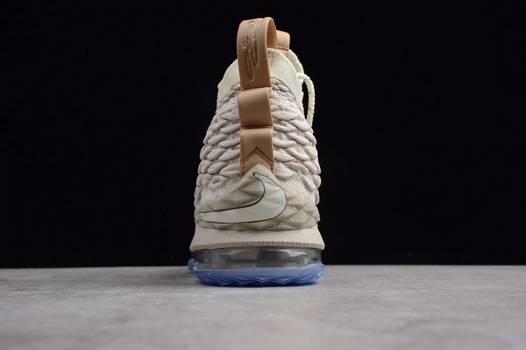 sneakers3a-- 897648-200 item:C-X080C2733