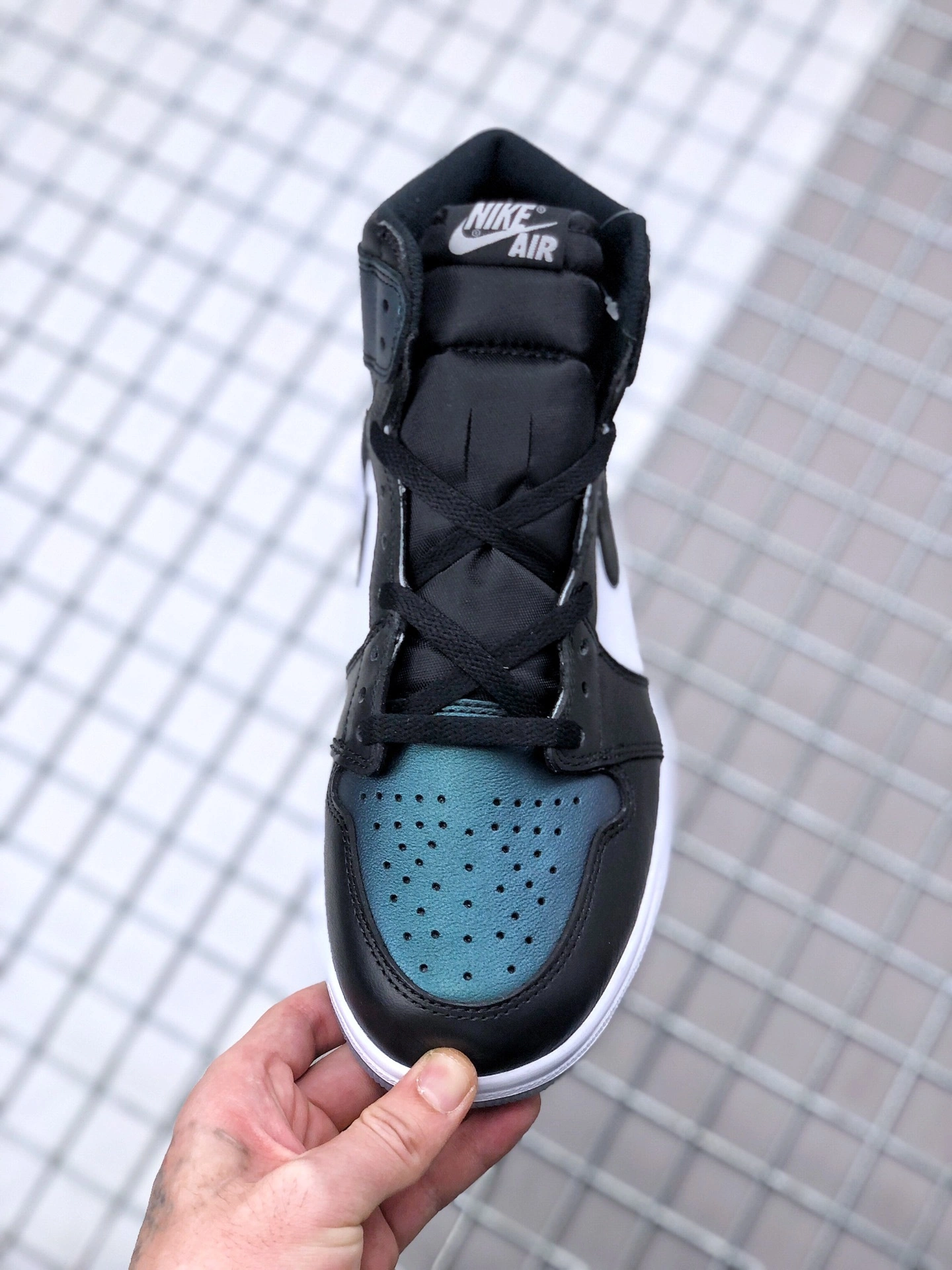 sneakers3a-- 907958-015 item:C-X085C2035