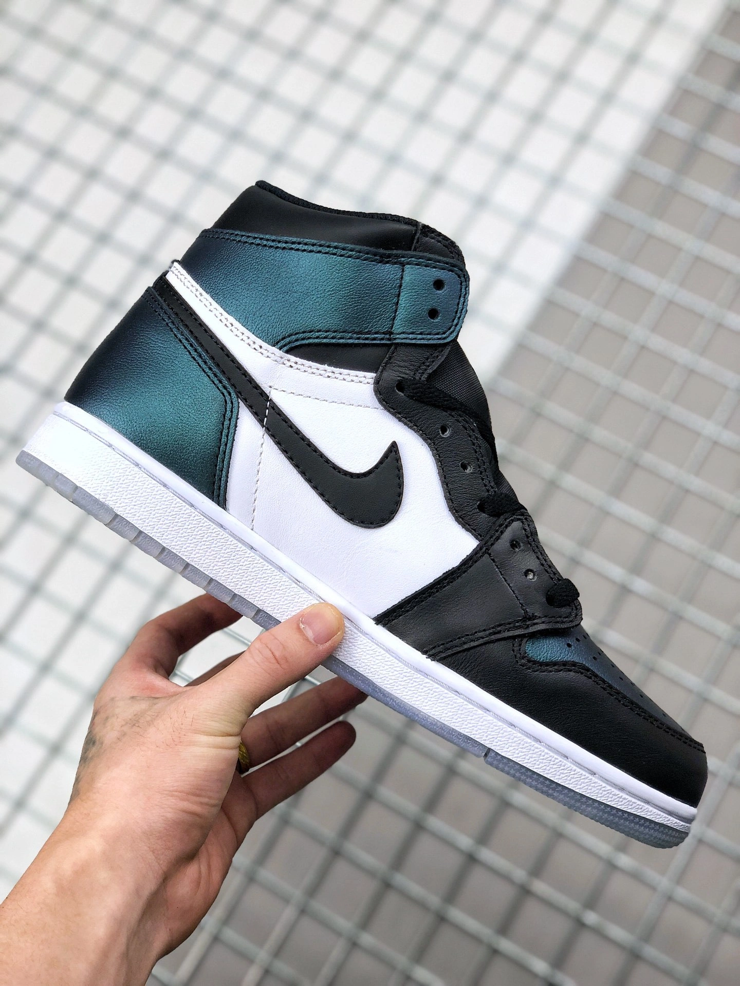 sneakers3a-- 907958-015 item:C-X085C2035