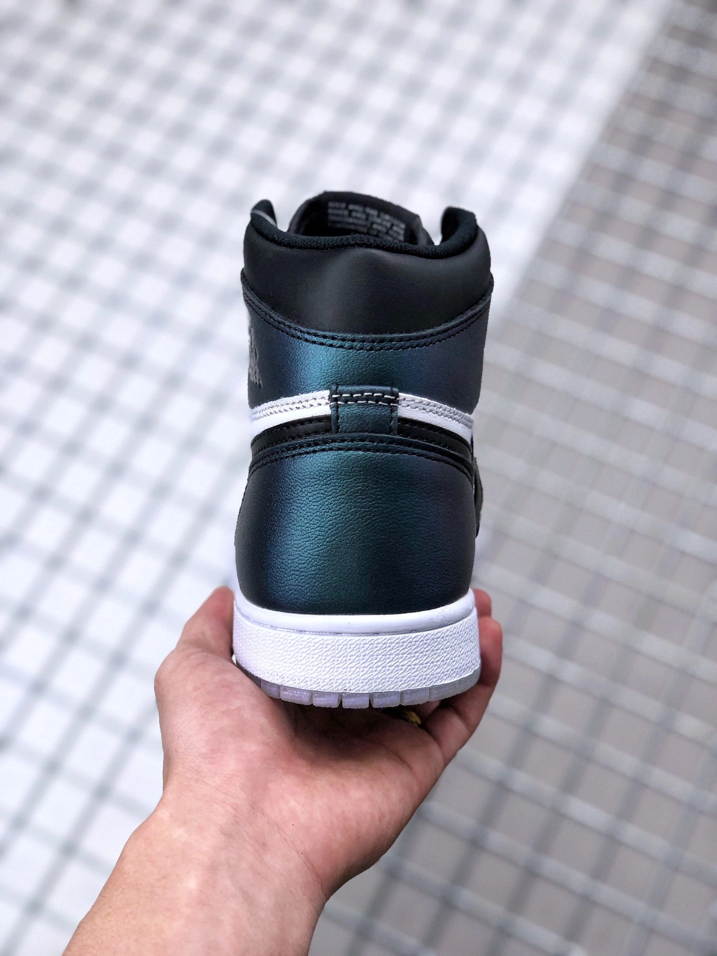 sneakers3a-- 907958-015 item:C-X085C2035