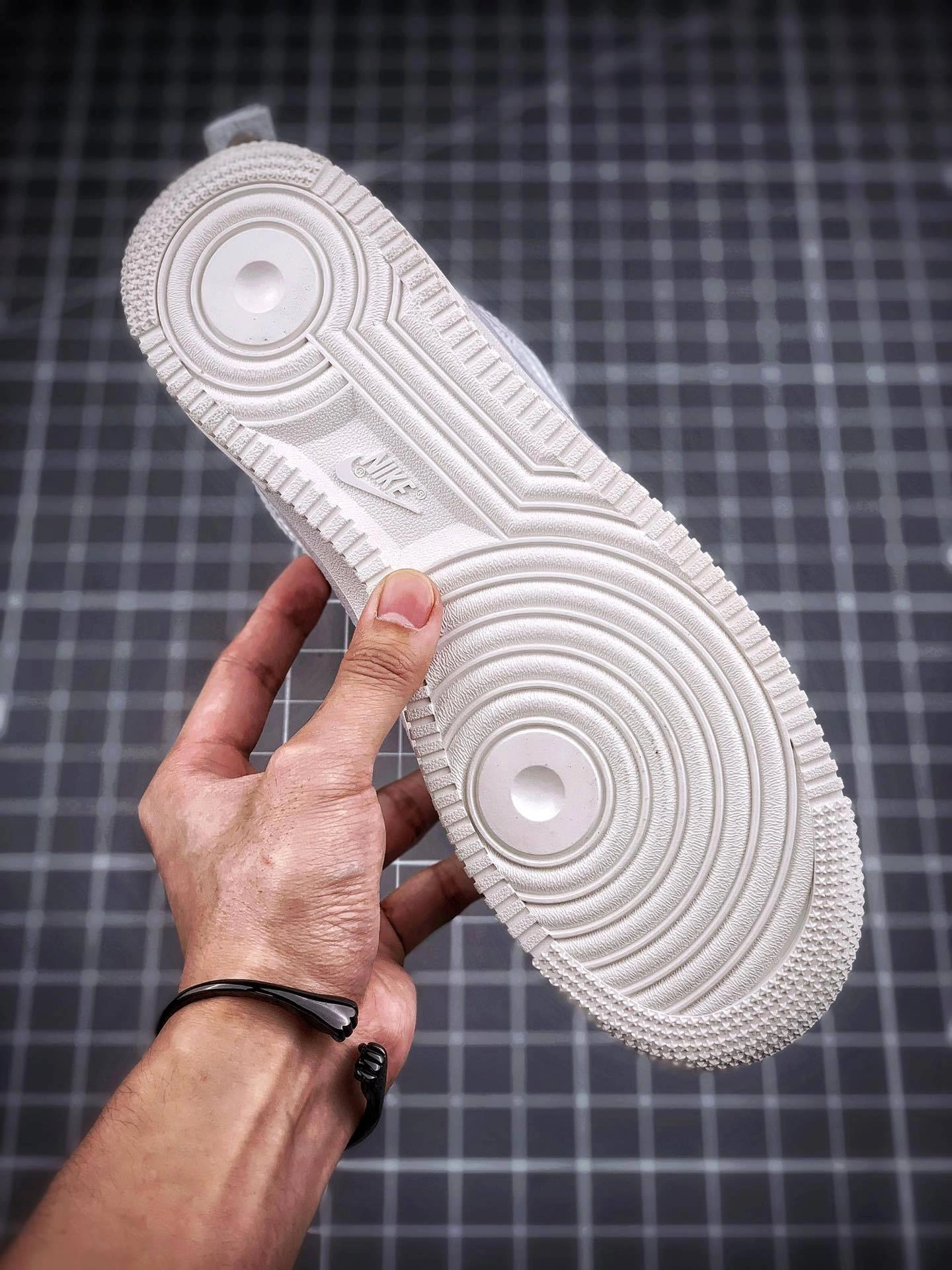 sneakers3a-- AH6767-001 item:C-X080D04150