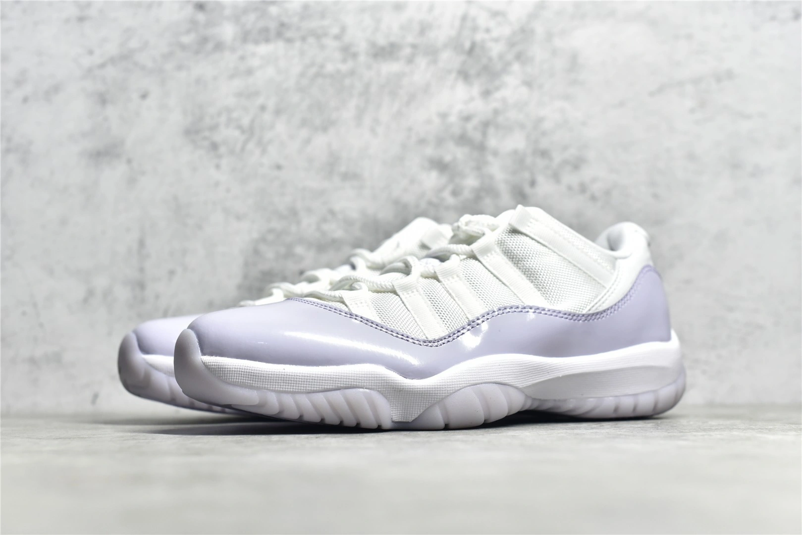 sneakers3a-- AH7860 101 item:C-X349C0905