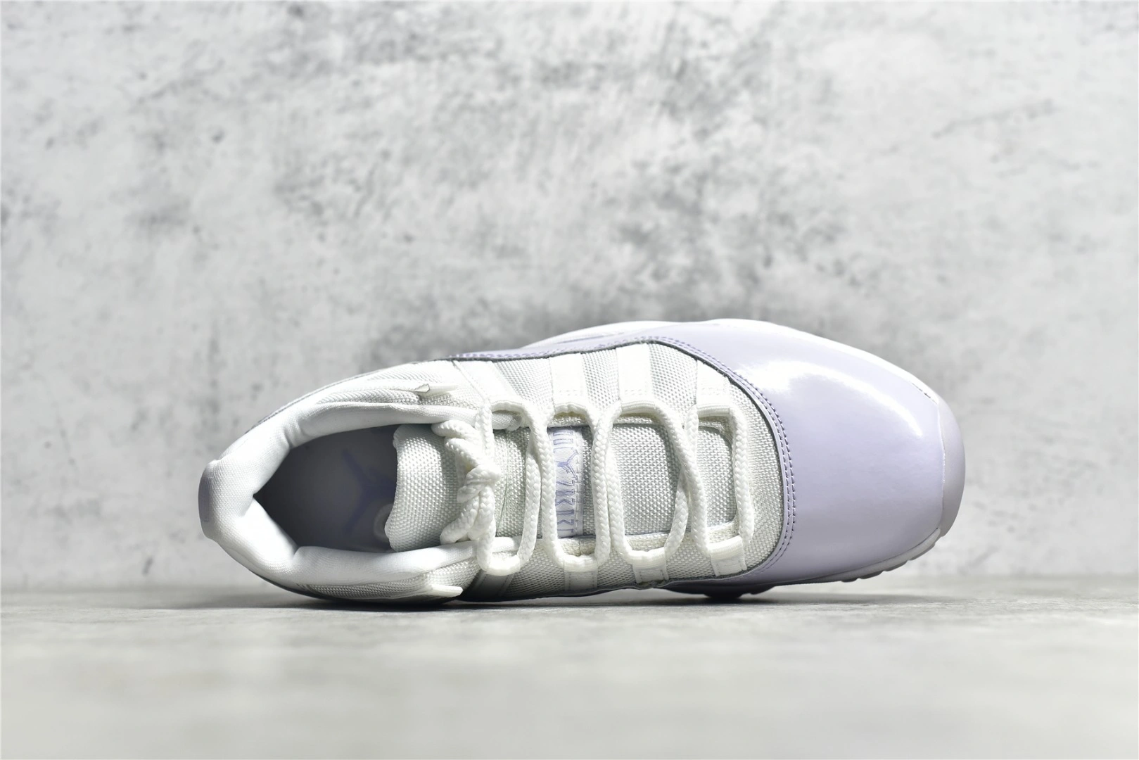 sneakers3a-- AH7860 101 item:C-X349C0905