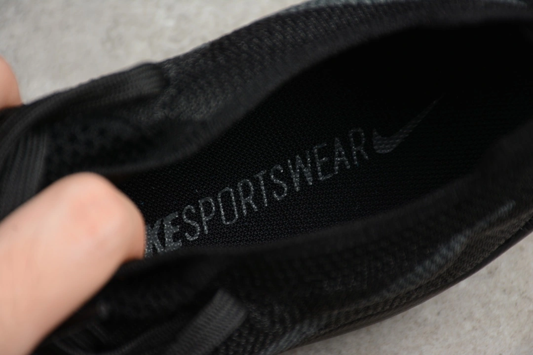 sneakers3a-- AQ1763-001 item:C-X080D04108