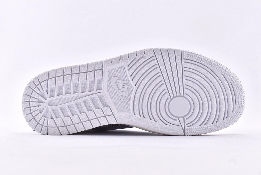 sneakers3a-- AQ8296-100 item:C-X067C27192