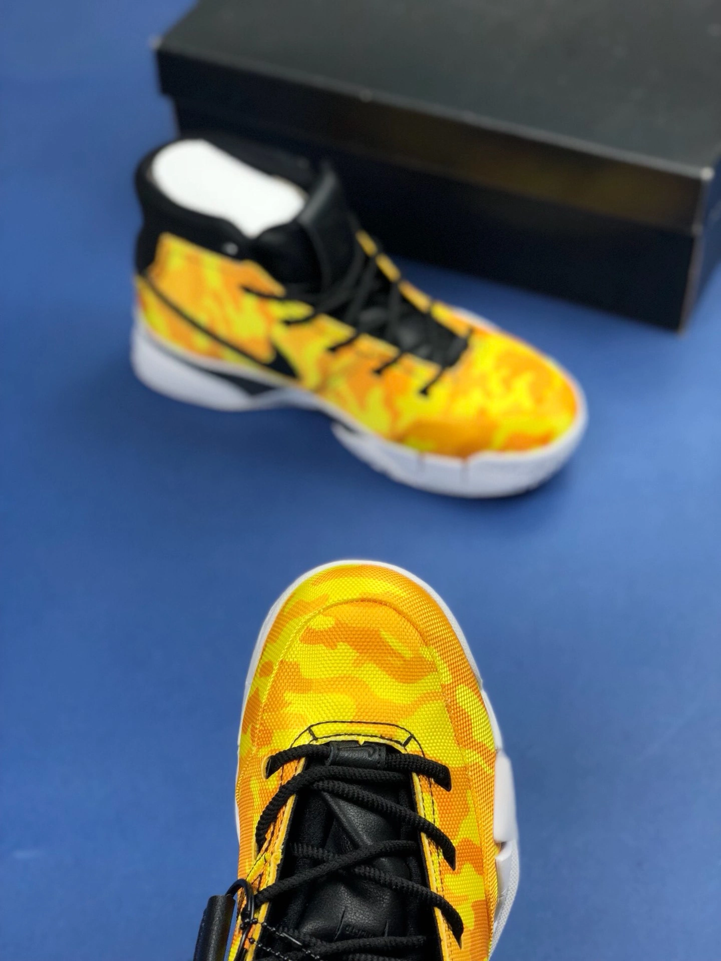 sneakers3a-- BV1207-901 item:C-X067C27160