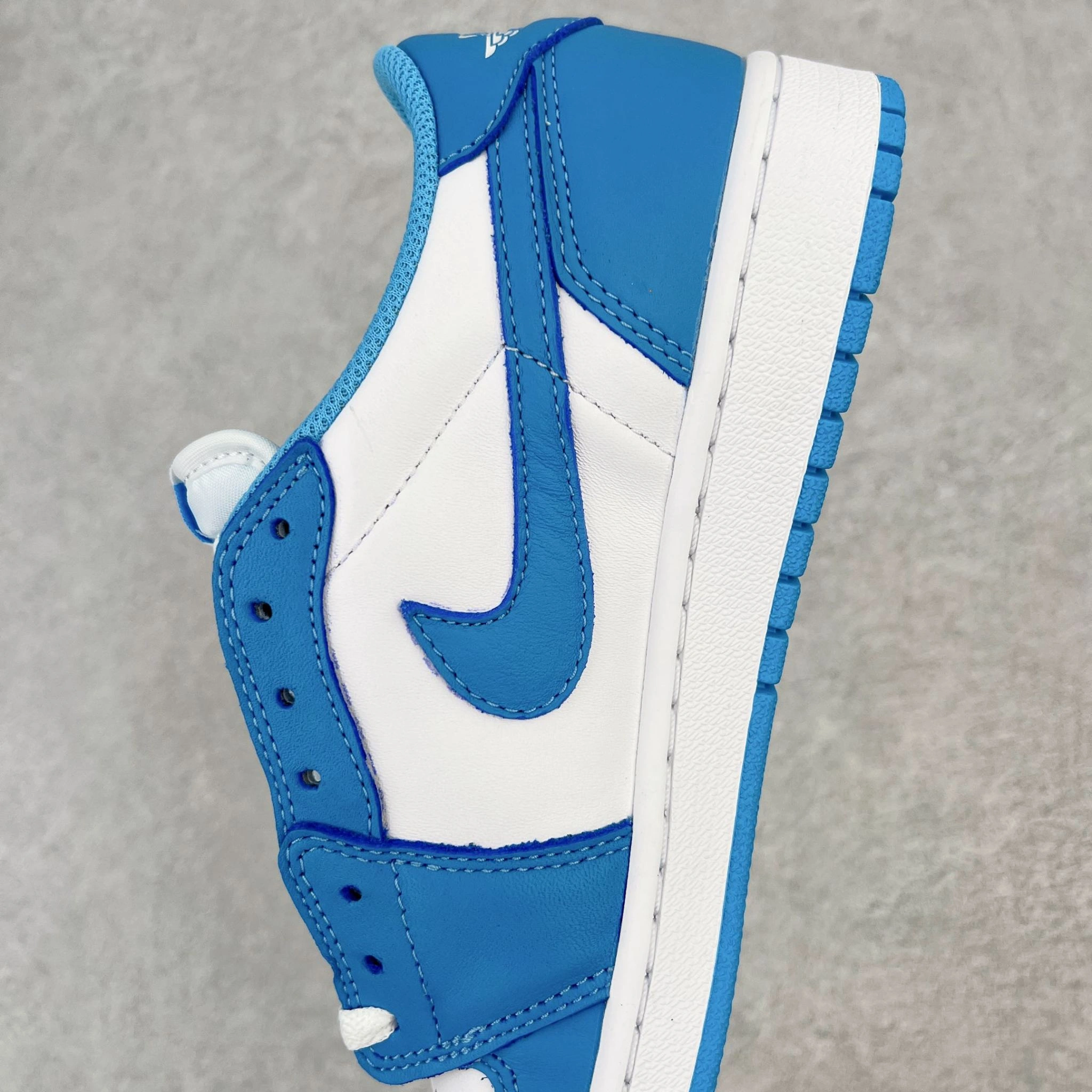 sneakers3a-- CJ7891-401 item:C-X401C2022
