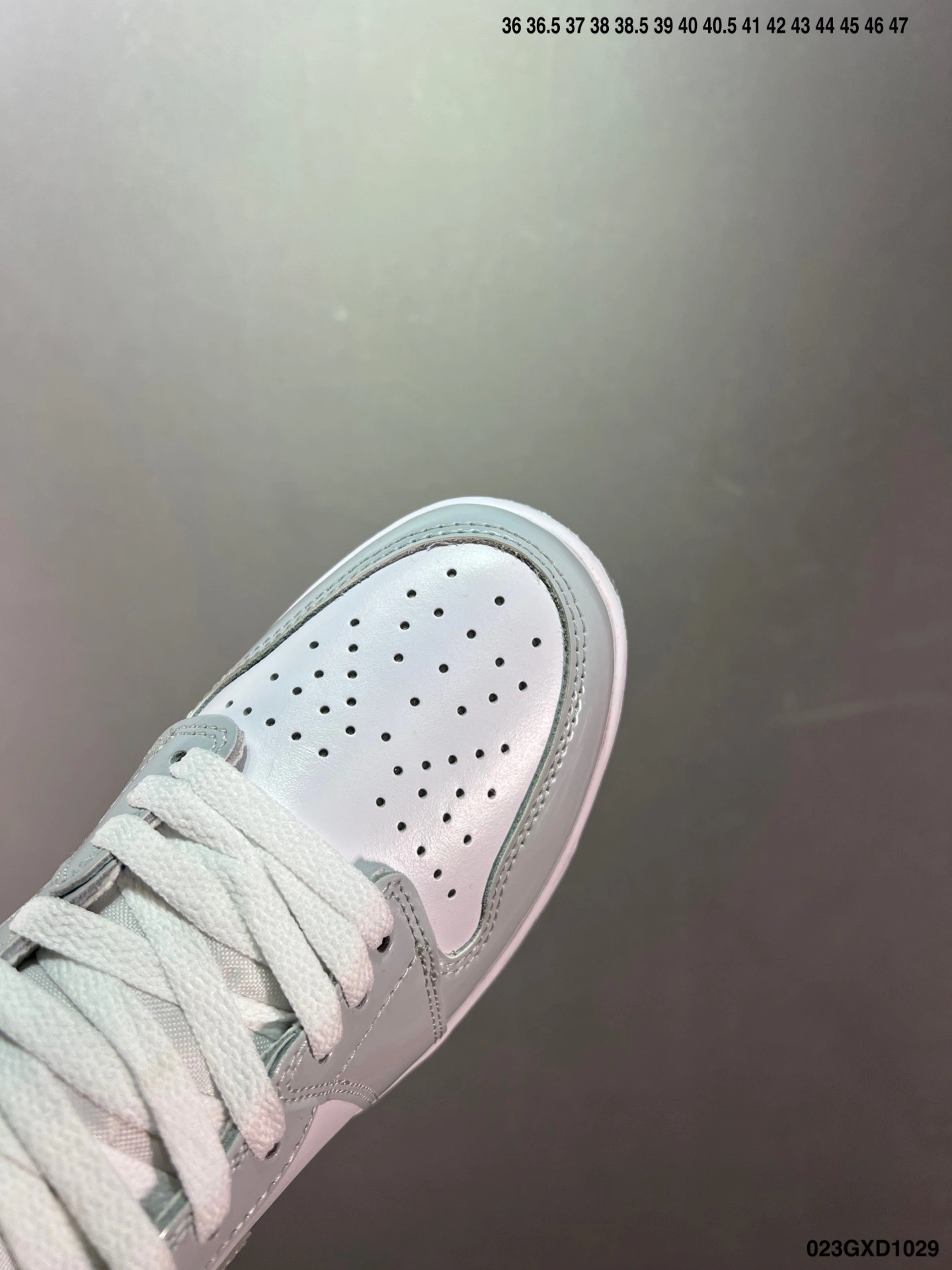 sneakers3a-- CK6637-104 item:C-X000F2815Y