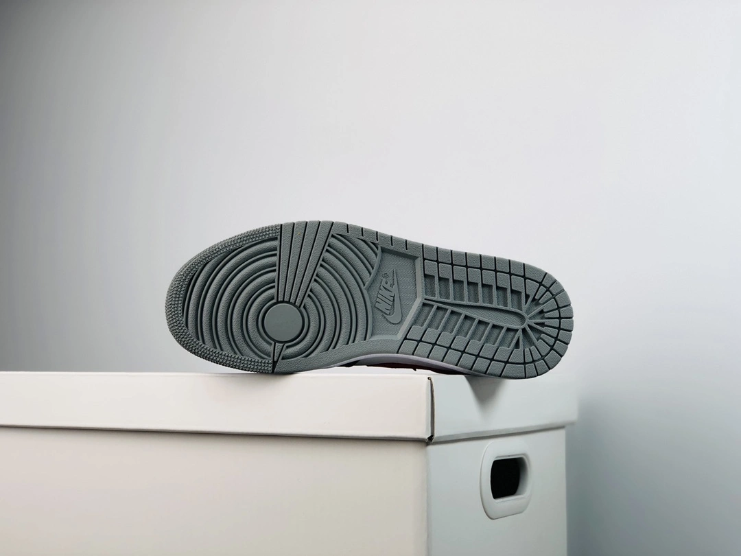 sneakers3a-- CQ3835-002 item:C-X000C0904