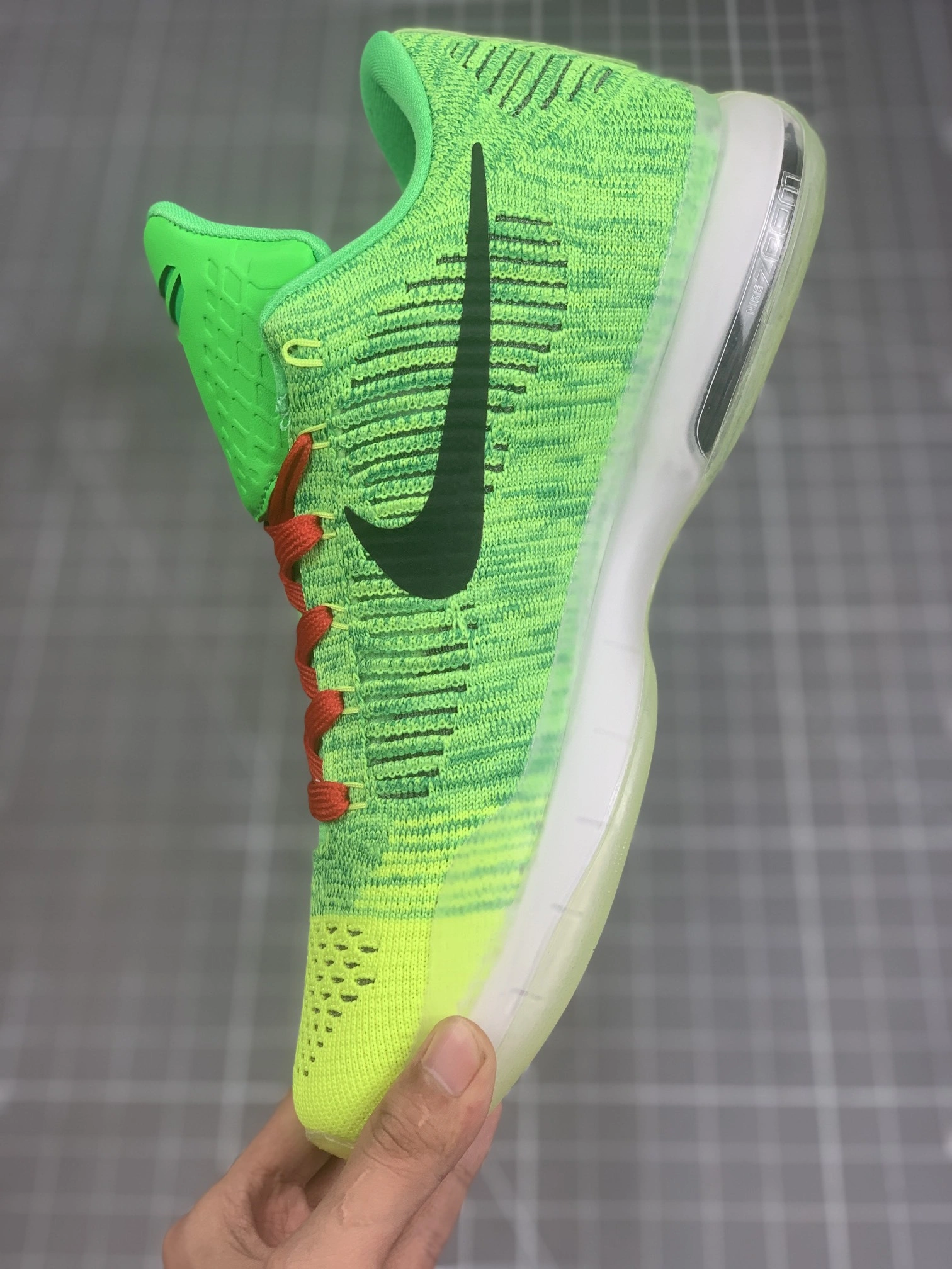 sneakers3a-- ⅠD 802817-901 Zoom Air item:C-X167C27139
