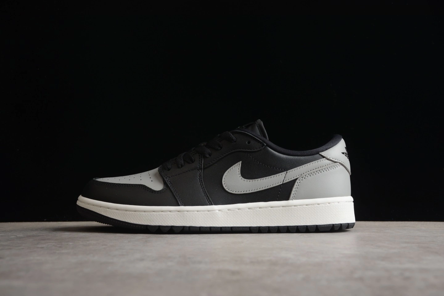 sneakers3a-- DD9315-001 item:C-X167G1301Y