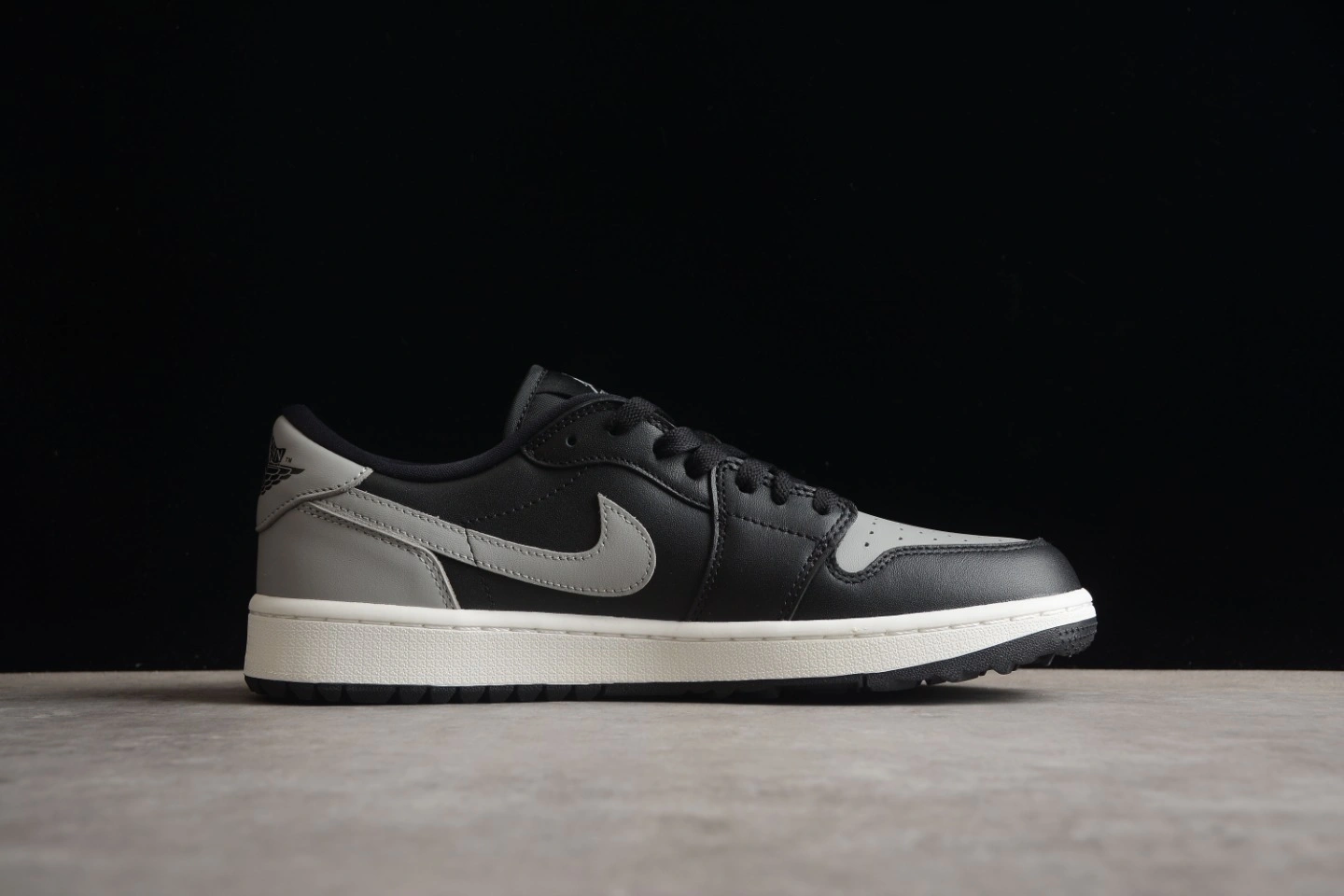 sneakers3a-- DD9315-001 item:C-X167G1301Y